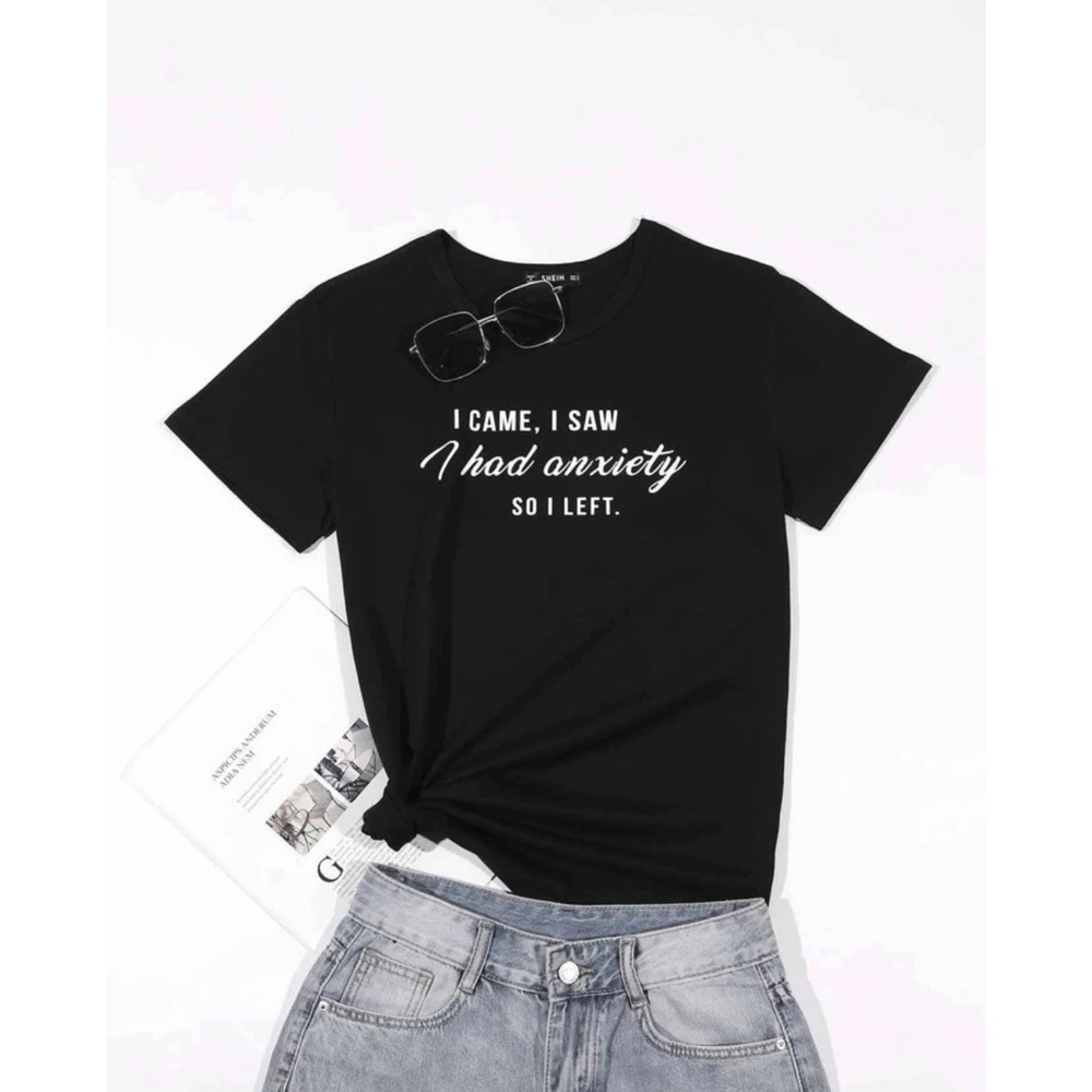 ✨NWOT✨ Graphic Tee